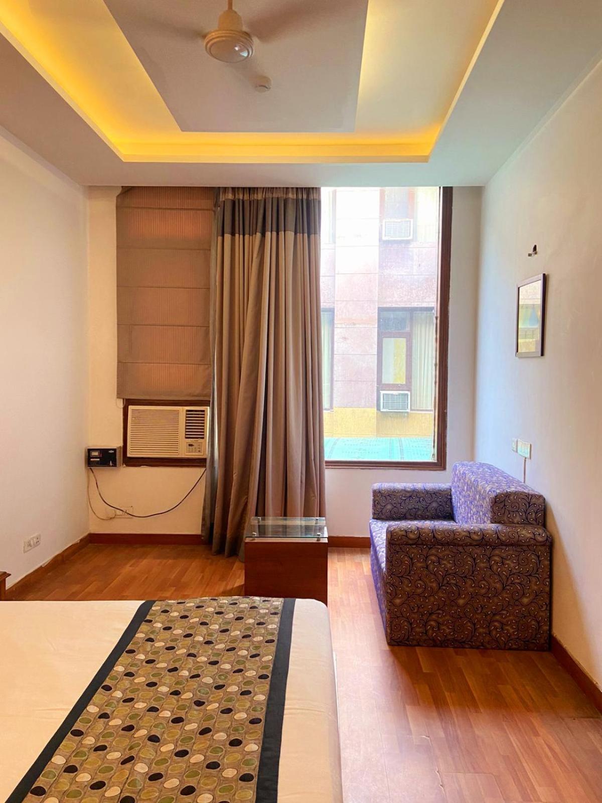 Modi Hotel & Resorts Pinjaur Exterior foto