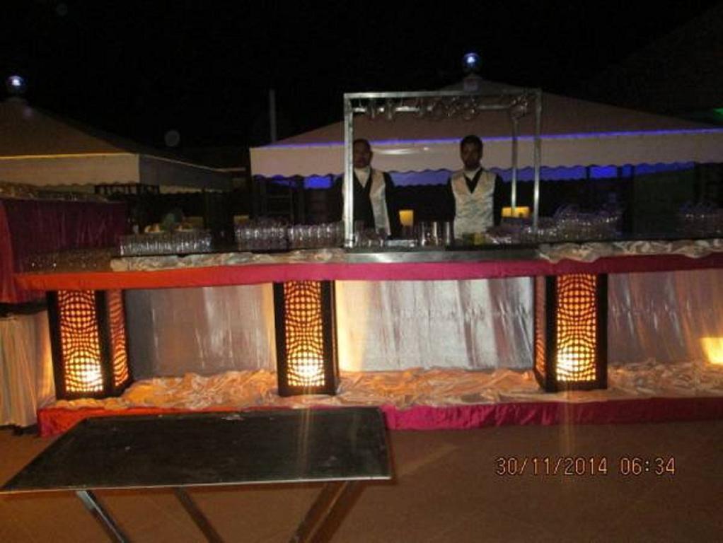 Modi Hotel & Resorts Pinjaur Exterior foto